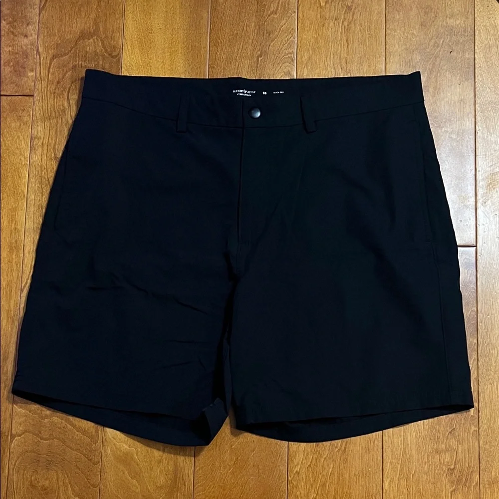Old Navy Active Quick Dry Black Shorts Mens 36 Stretch Athletic Gym Casual